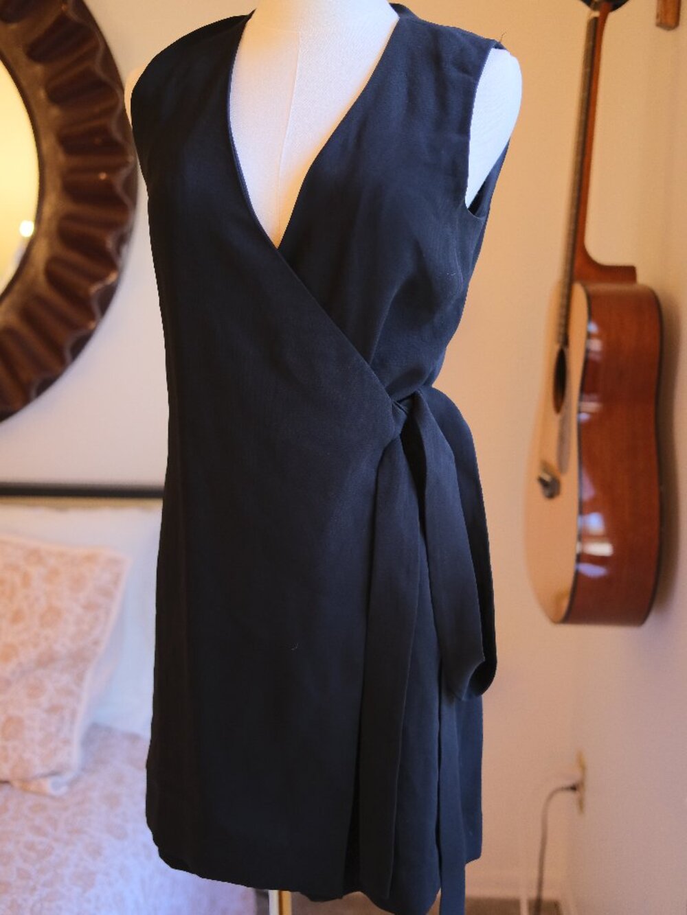 Theory Black Wrap Skort Mini Dress Size 0 Sleeveless Tie Waist Tailored